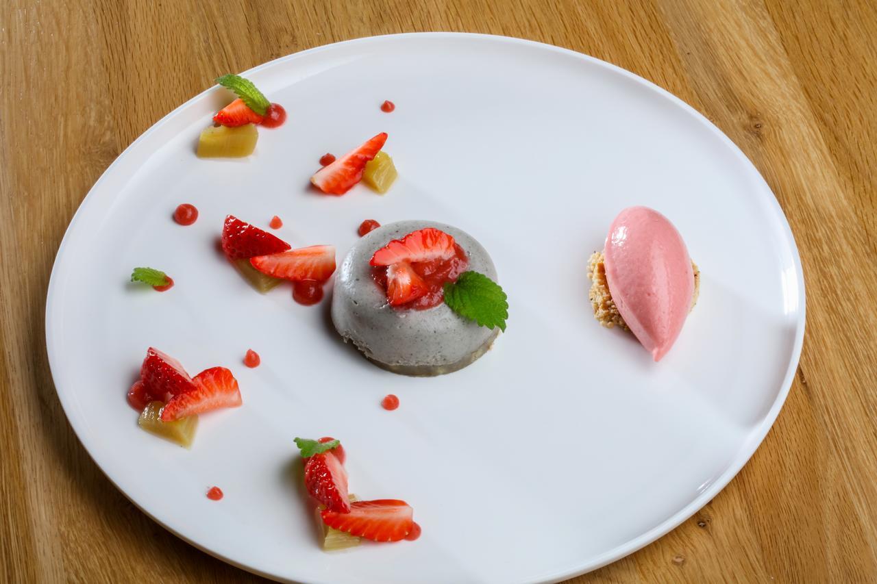 Auberge Pom'Poire 아제르히도 외부 사진
